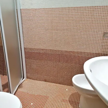 Arno Hotel 3*